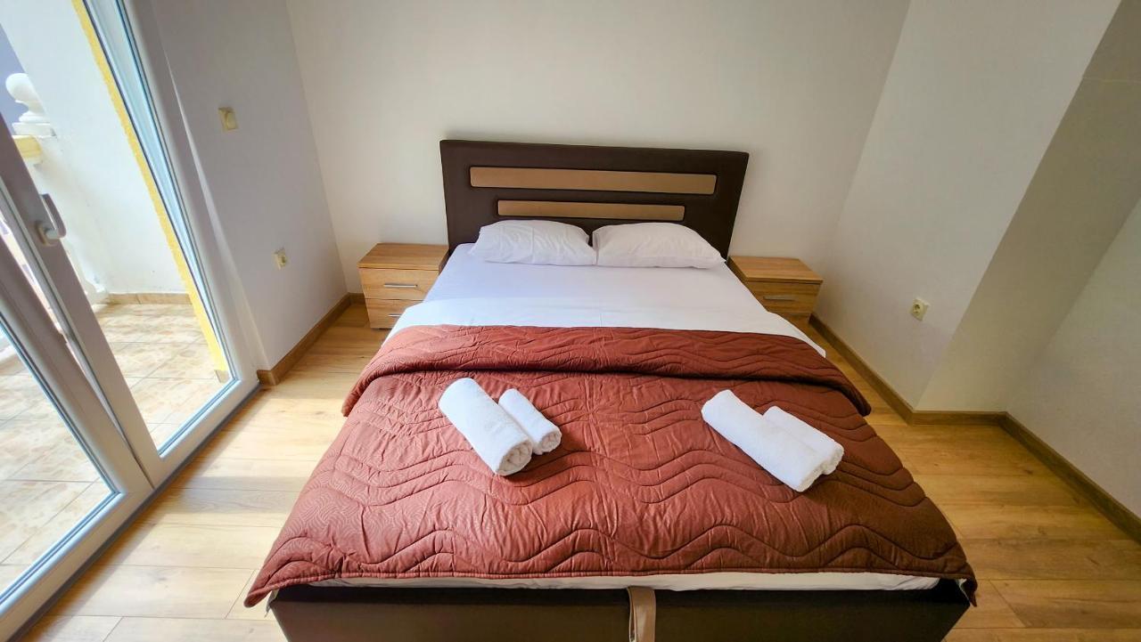 Apartments Maxi Katic Herceg Novi Exterior foto